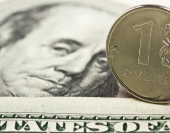 Как правильно работать с парой USD/RUB?